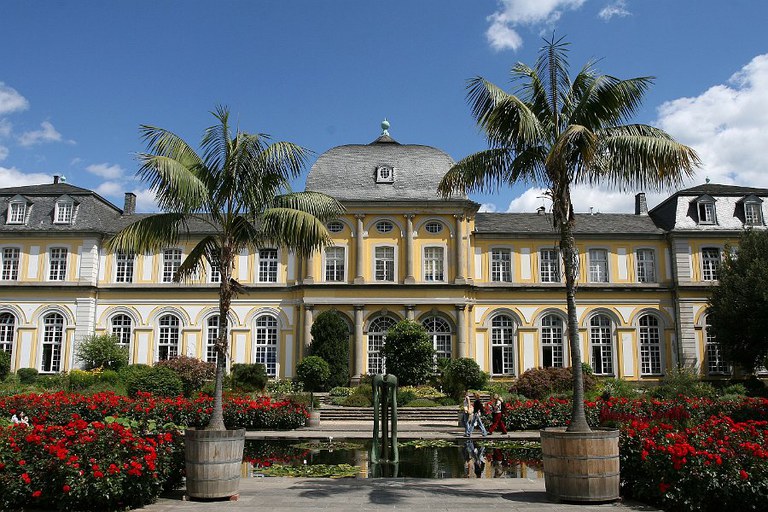 Poppschloss_und_Bot.Garten_04.jpg